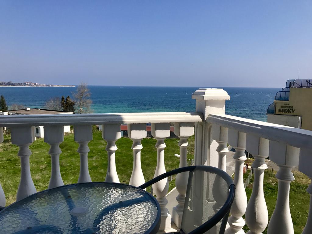 Villa Livia Boutique Apartments Ravda Eksteriør billede